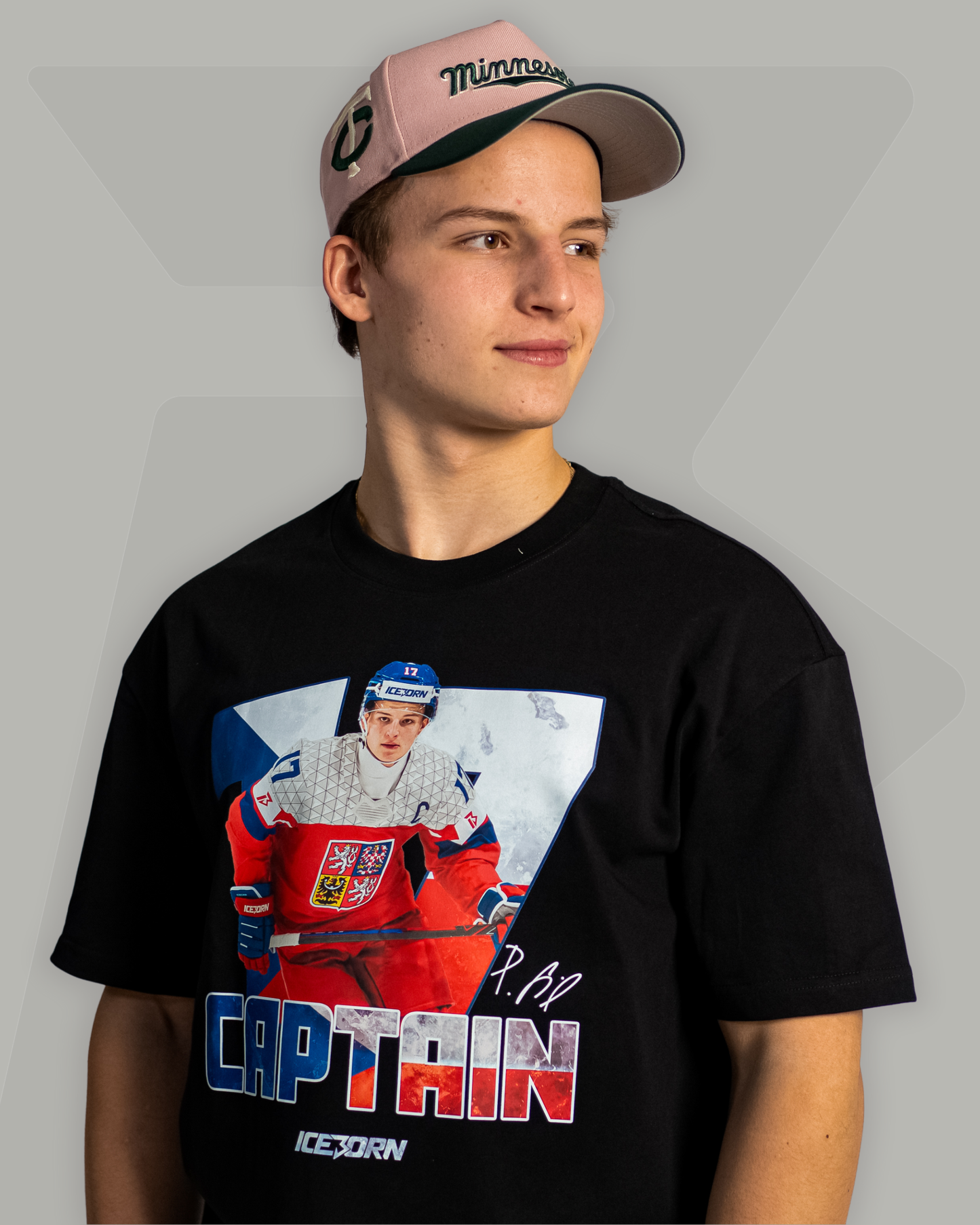 Petr Sikora | CAPTAIN Tee